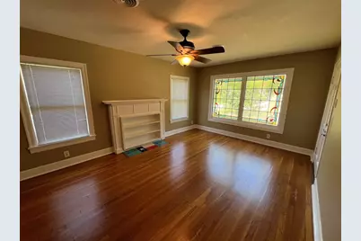 307 E 38th Street, Austin, TX 78705 - Photo 5