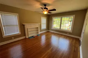 307 E 38th St, Austin, TX 78705 - Photo 5