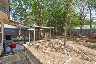 12319 Yarmont Way, Austin, TX 78753 - Photo 31