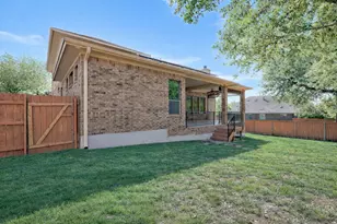 1020 Winding Way Dr, Georgetown, TX 78628 - Photo 29