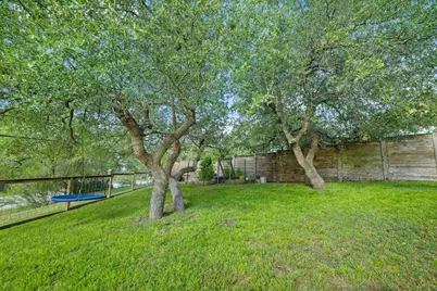 10604 Lake Beach Drive, Dripping Springs, TX 78620 - Photo 23