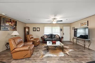 7092 Fm 621, Martindale, TX 78655 - Photo 5