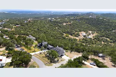 9008 Hobby Lane, Jonestown, TX 78645 - Photo 37