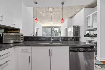 360 Nueces Street #2105, Austin, TX 78701 - Photo 15