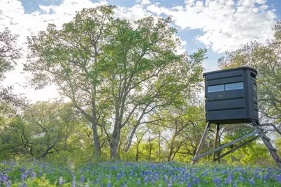 2810 Bridlewood Ranches Drive, San Marcos, TX 78666 - Photo 35