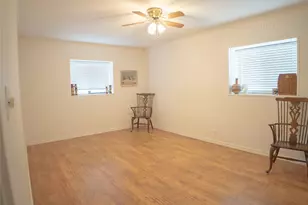 2810 Bridlewood Ranches Dr, San Marcos, TX 78666 - Photo 31