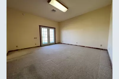 333 County Road 497, Taylor, TX 76574 - Photo 15