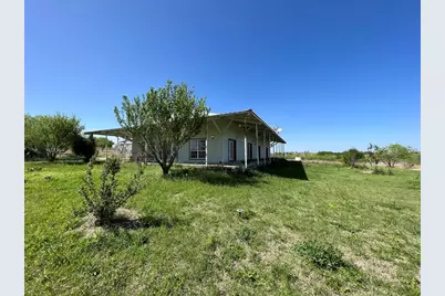 333 County Road 497, Taylor, TX 76574 - Photo 3