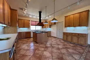 333 Co Rd 497, Taylor, TX 76574 - Photo 9