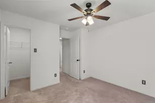 14405 Boomtown Wy, Elgin, TX 78621 - Photo 17