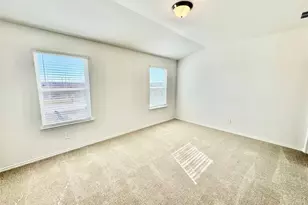 12811 Summer Vlg Dr, Buda, TX 78610 - Photo 3