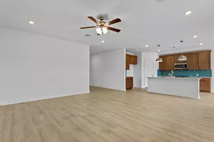 261 Rivers Edge Dr, Georgetown, TX 78628 - Photo 7