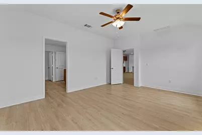 261 Rivers Edge Drive, Georgetown, TX 78628 - Photo 17
