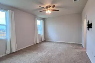 944 Vogel Dr, Georgetown, TX 78626 - Photo 11