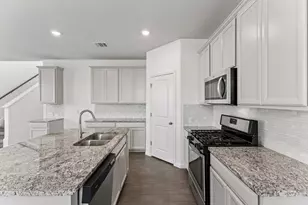120 McKittrick Ridge St, Dripping Springs, TX 78620 - Photo 7