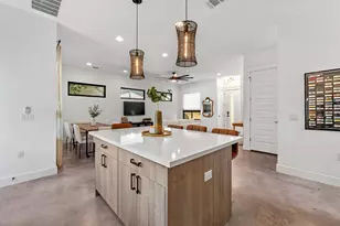 409 W 55th 1/2 St, Austin, TX 78751 - Photo 7