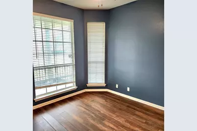 107 Holmstrom Street, Hutto, TX 78634 - Photo 7