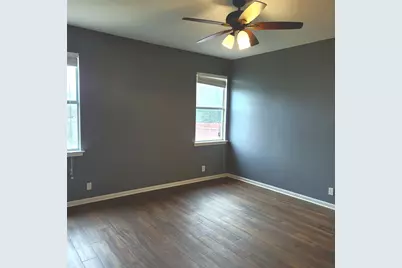 107 Holmstrom Street, Hutto, TX 78634 - Photo 15