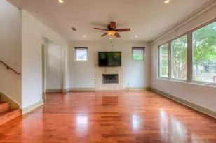 605 Peacock Ln, Austin, TX 78704 - Photo 7