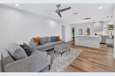 204 Chippendale Avenue, Austin, TX 78745 - Photo 3