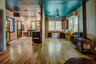 1905 Main St, Bastrop, TX 78602 - Photo 5