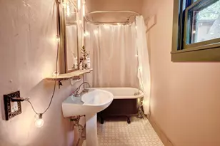 1905 Main St, Bastrop, TX 78602 - Photo 23