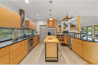 701 Yaupon Valley Road, West Lake Hills, TX 78746 - Photo 11