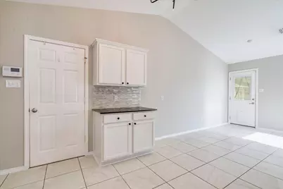 175 Wetzel, Kyle, TX 78640 - Photo 15