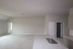 4517 Lava Is Dr, Austin, TX 78747 - Photo 7