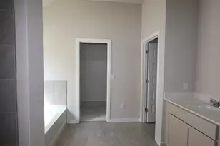 4517 Lava Is Dr, Austin, TX 78747 - Photo 9