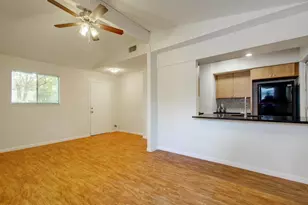 8516 Hathaway Dr, Austin, TX 78757 - Photo 7
