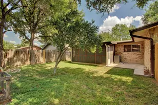 8516 Hathaway Dr, Austin, TX 78757 - Photo 19