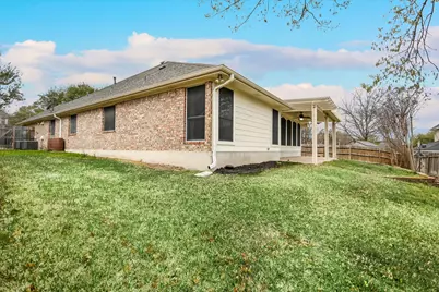 802 Sykes Court, Pflugerville, TX 78660 - Photo 5