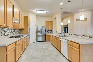 802 Sykes Ct, Pflugerville, TX 78660 - Photo 11