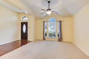 802 Sykes Ct, Pflugerville, TX 78660 - Photo 31