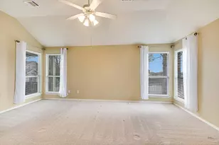 802 Sykes Ct, Pflugerville, TX 78660 - Photo 5