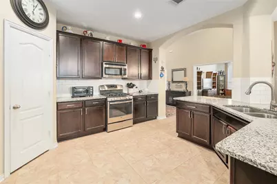 317 Orchard Hill Trail, Buda, TX 78610 - Photo 3