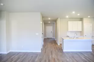 156 Ayres Horn, Cedar Creek, TX 78612 - Photo 7