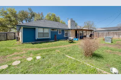 2010 Lark Lane, Taylor, TX 76574 - Photo 25
