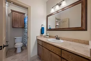 204 Overlook Ct, Georgetown, TX 78628 - Photo 9