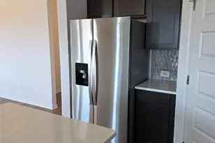 141 Pendleton Dr, Kyle, TX 78640 - Photo 7