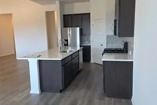 141 Pendleton Dr, Kyle, TX 78640 - Photo 5