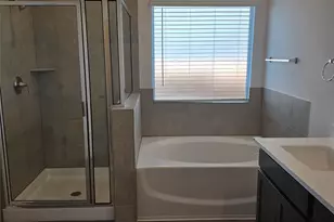 141 Pendleton Dr, Kyle, TX 78640 - Photo 15