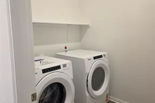 141 Pendleton Dr, Kyle, TX 78640 - Photo 13