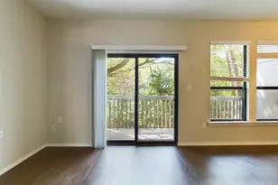 3839 Dry Creek Dr, Austin, TX 78731 - Photo 3