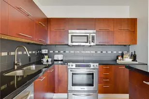 603 Davis St, Austin, TX 78701 - Photo 5