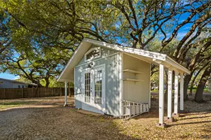 131 Campfire Cir, Wimberley, TX 78676 - Photo 31