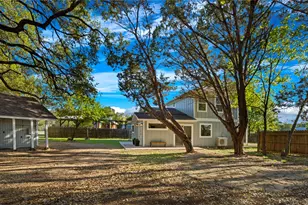 131 Campfire Cir, Wimberley, TX 78676 - Photo 3