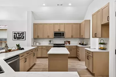 12612 Rush Creek Lane, Austin, TX 78732 - Photo 9
