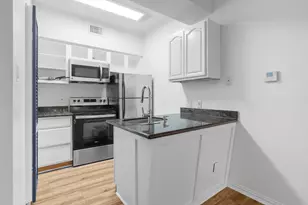 2714 Nueces St, Austin, TX 78705 - Photo 7